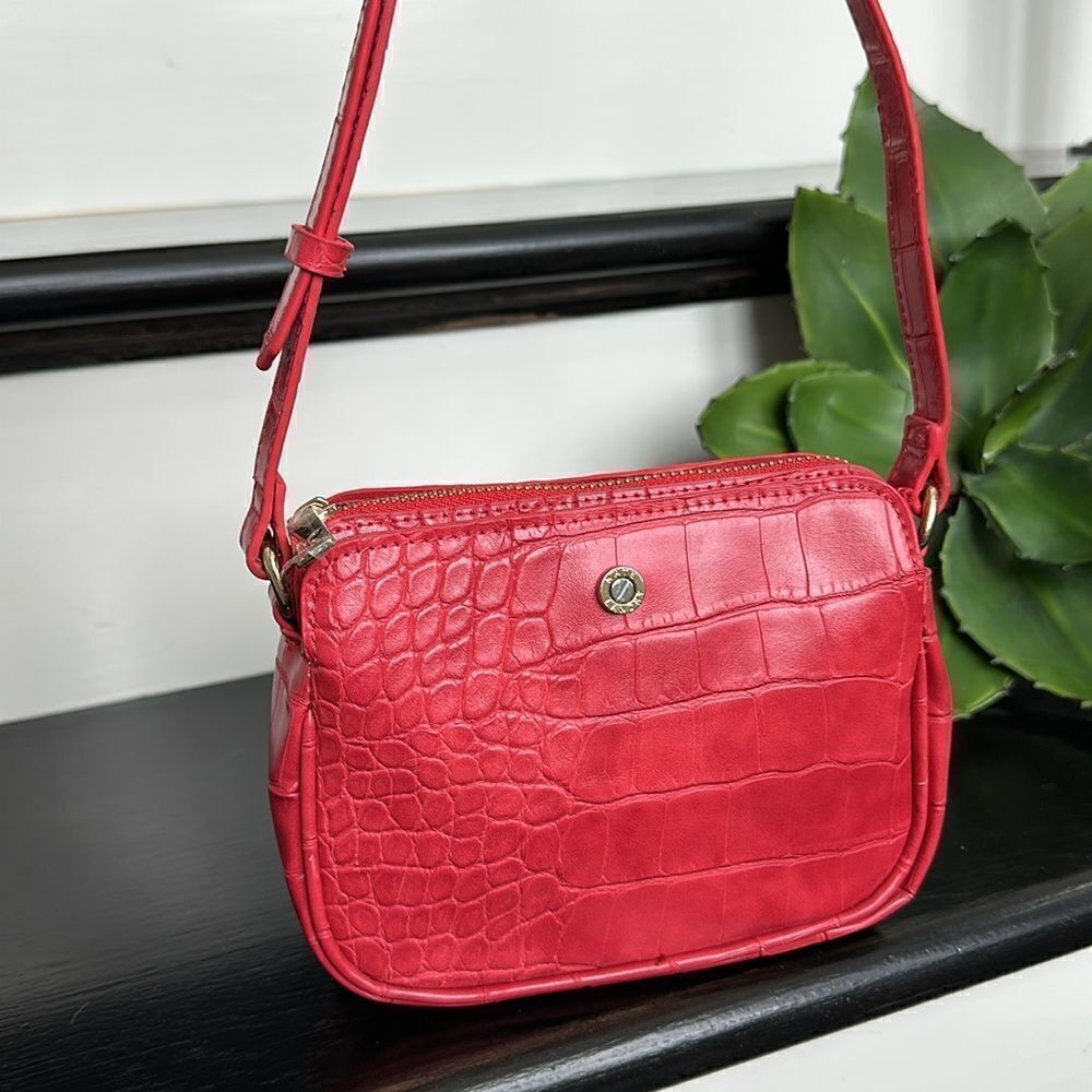 New Kate Landry crocodile vegan leather crossbody shoulder handbag purse red